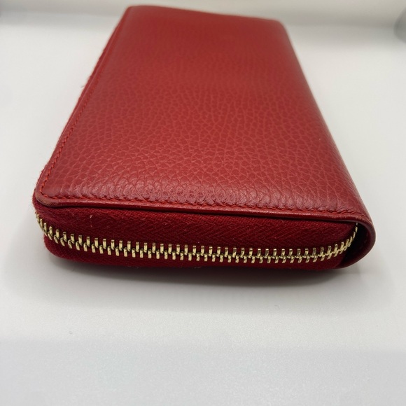 Gucci Marmont Red Pebbled Calfskin Leather - Picture 7 of 13